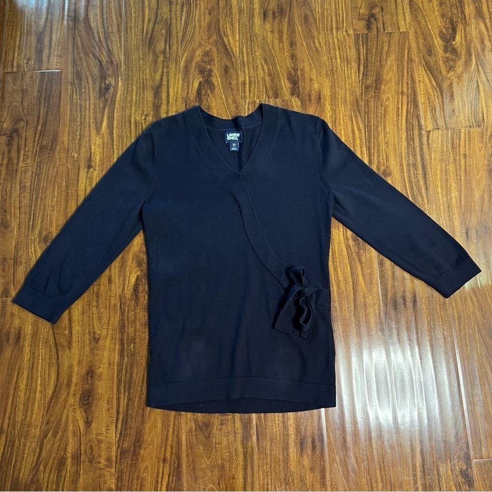 Lands End Black V-neck 3/4 Sleeve Long Sleeve Faux Wrap Sweater size XS